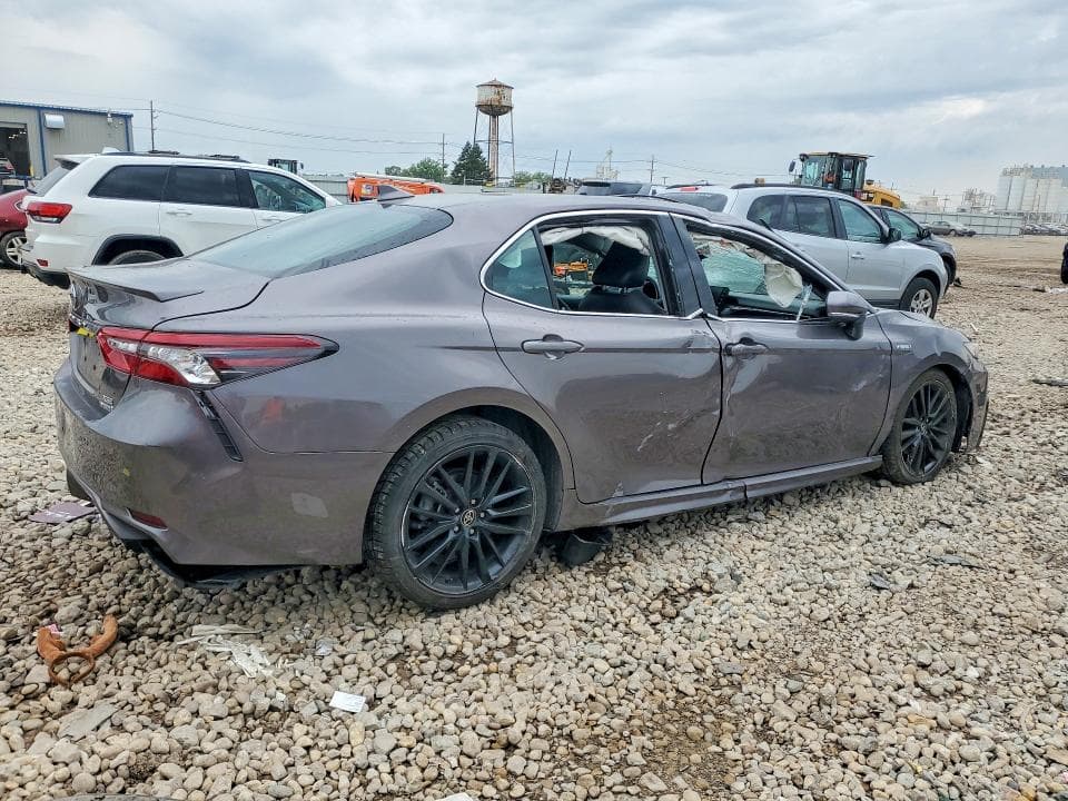 2021 TOYOTA CAMRY XSE XSE 3