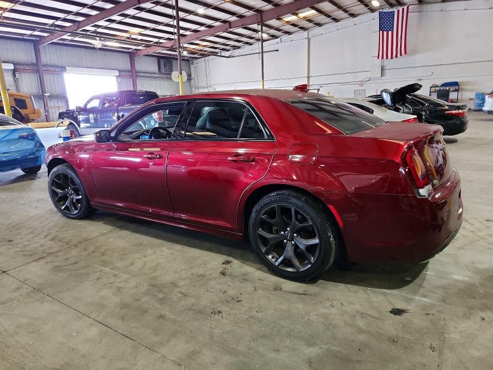 2021 CHRYSLER 300 TOURING 2