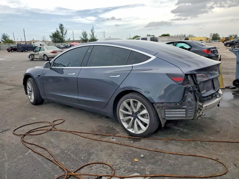 2019 TESLA 3 2