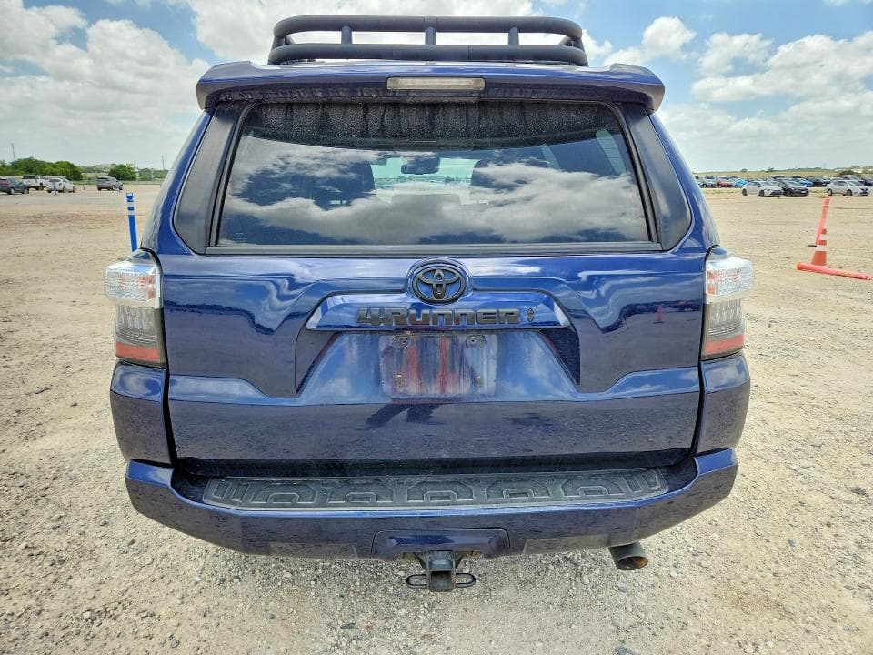 2022 TOYOTA 4RUNNER SR5 PREMIUM 6