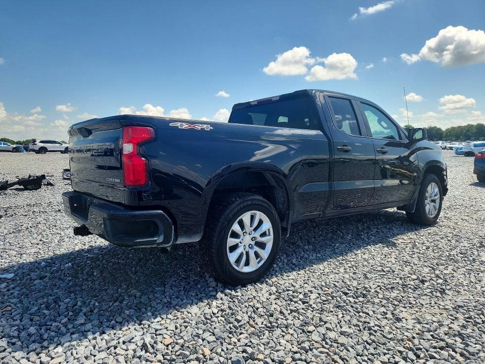 2019 CHEVROLET SILVERADO K1500 CUSTOM 3