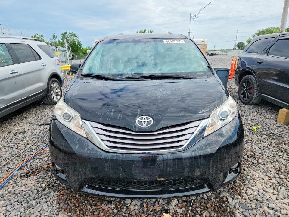 2017 TOYOTA SIENNA XLE 8-PASSENGER XLE 8-PASSENGER 5