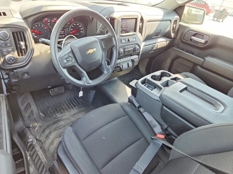 2025 CHEVROLET SILVERADO K1500 8