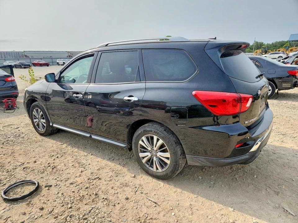 2018 NISSAN PATHFINDER SV 2
