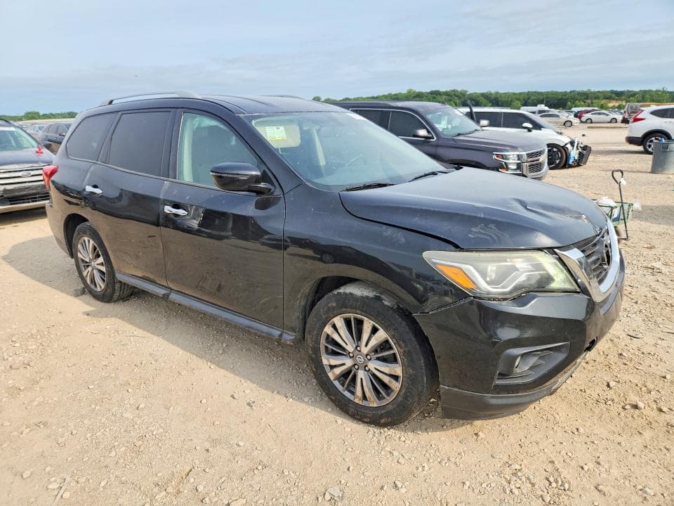 2018 NISSAN PATHFINDER SV 4