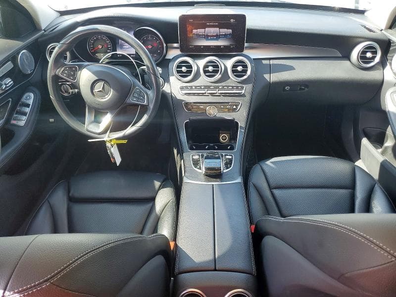 2017 MERCEDES-BENZ C 300 8