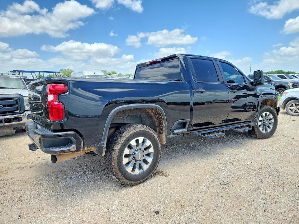 2024 CHEVROLET SILVERADO K2500 CUSTOM 3