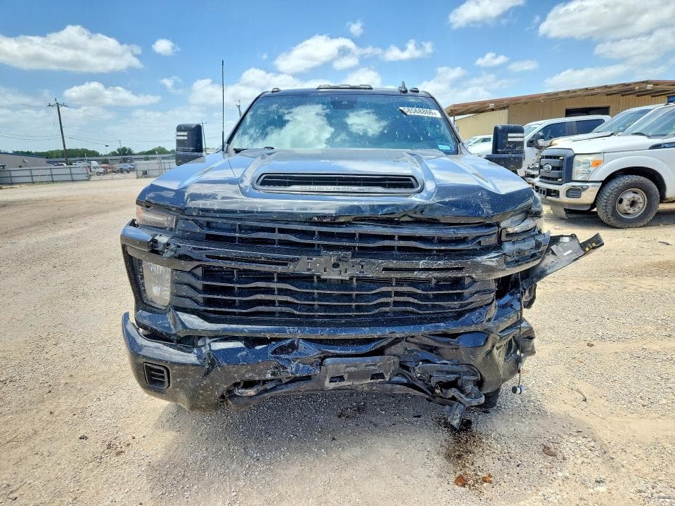2024 CHEVROLET SILVERADO K2500 CUSTOM 5
