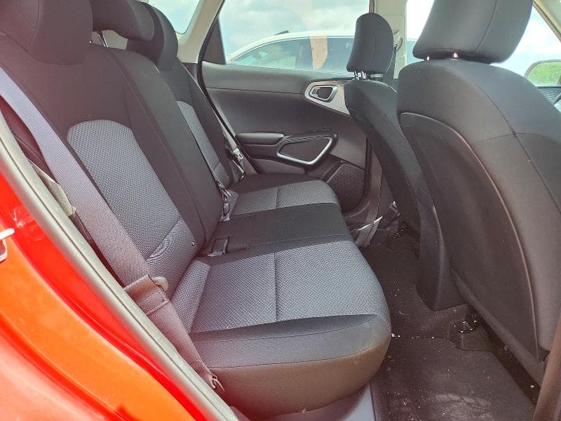 2021 KIA SOUL LX 10