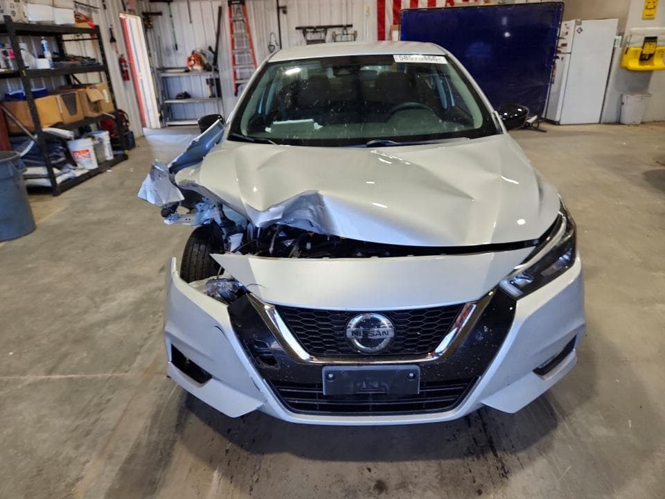 2020 NISSAN VERSA SR SR 5
