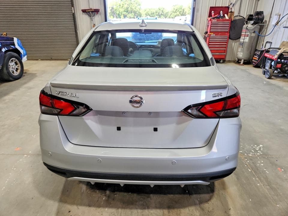 2020 NISSAN VERSA SR SR 6