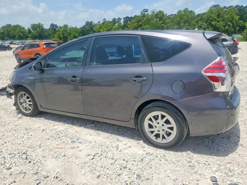 2017 TOYOTA PRIUS V TWO 2