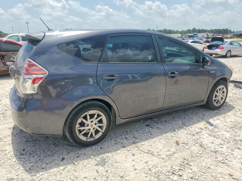 2017 TOYOTA PRIUS V TWO 3