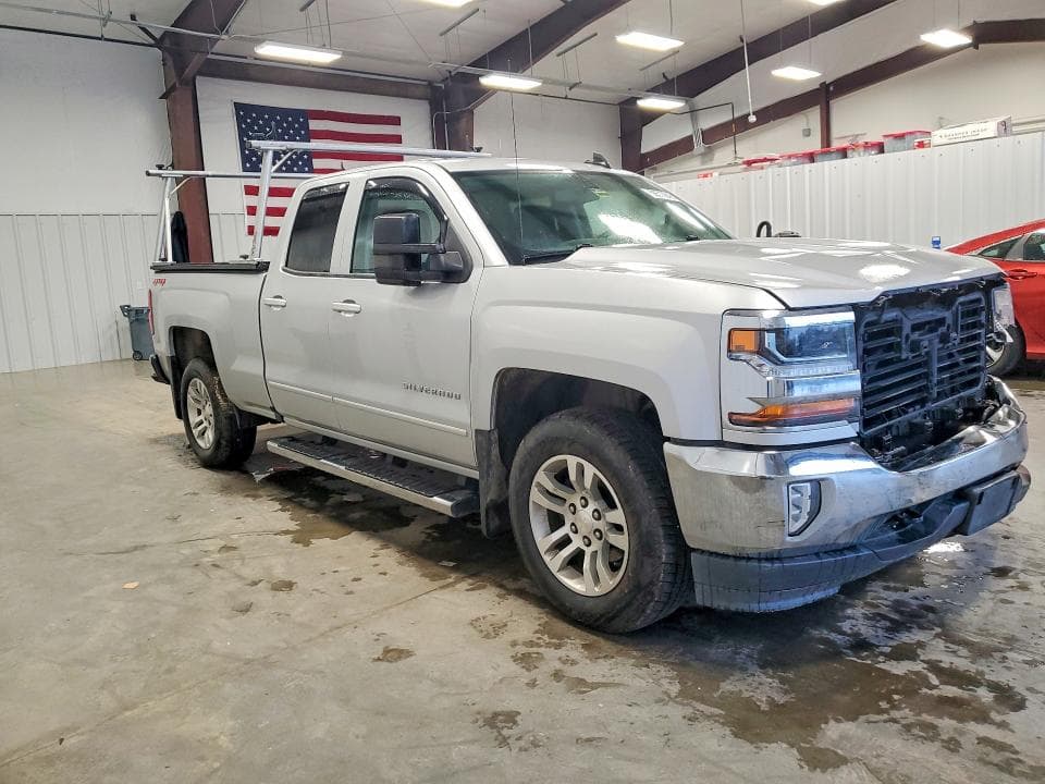 2018 CHEVROLET SILVERADO K1500 LT 4