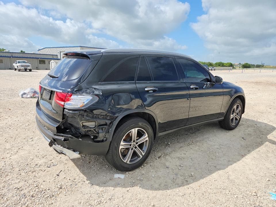 2019 MERCEDES-BENZ GLC 300 3