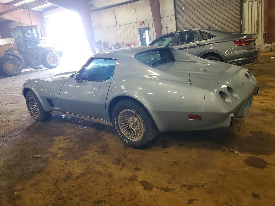 1977 CHEVROLET CORVETTE 2