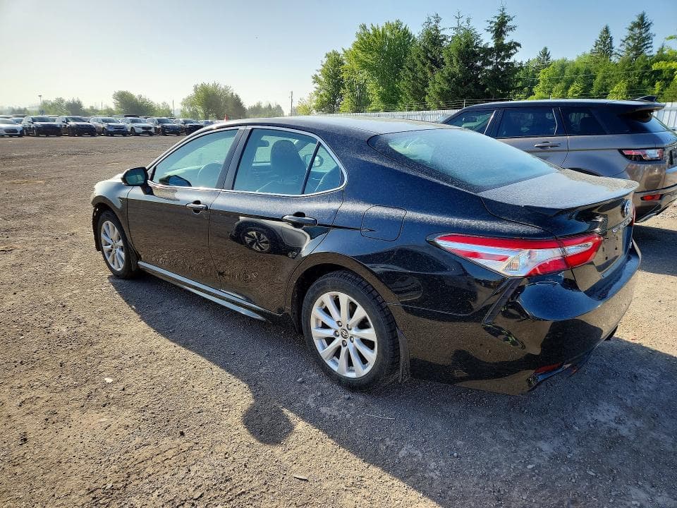 2020 TOYOTA CAMRY SE SE 2