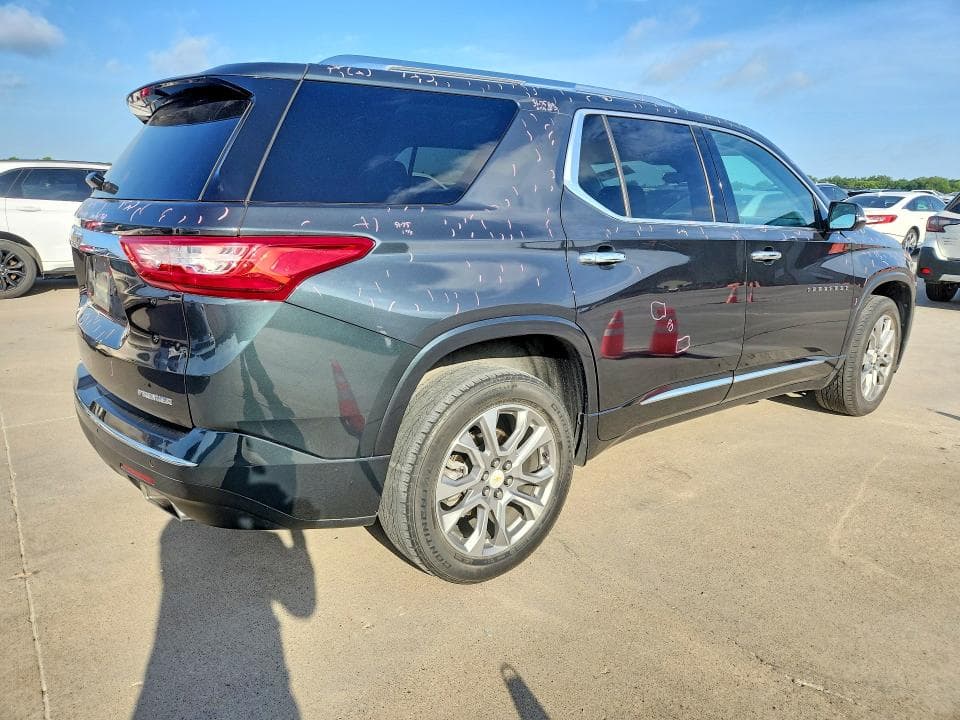 2020 CHEVROLET TRAVERSE PREMIER 3