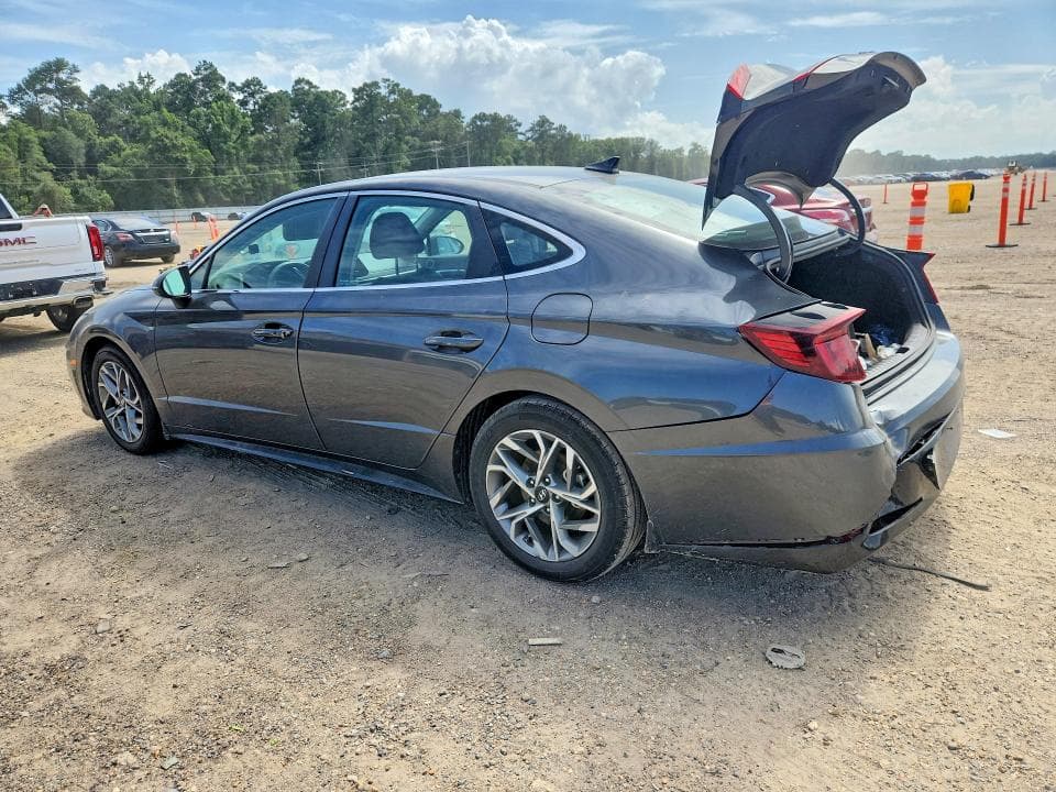 2022 HYUNDAI SONATA SEL 2