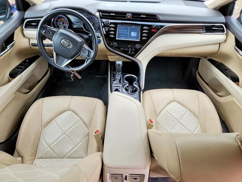2018 TOYOTA CAMRY HYBRID XLE XLE 8