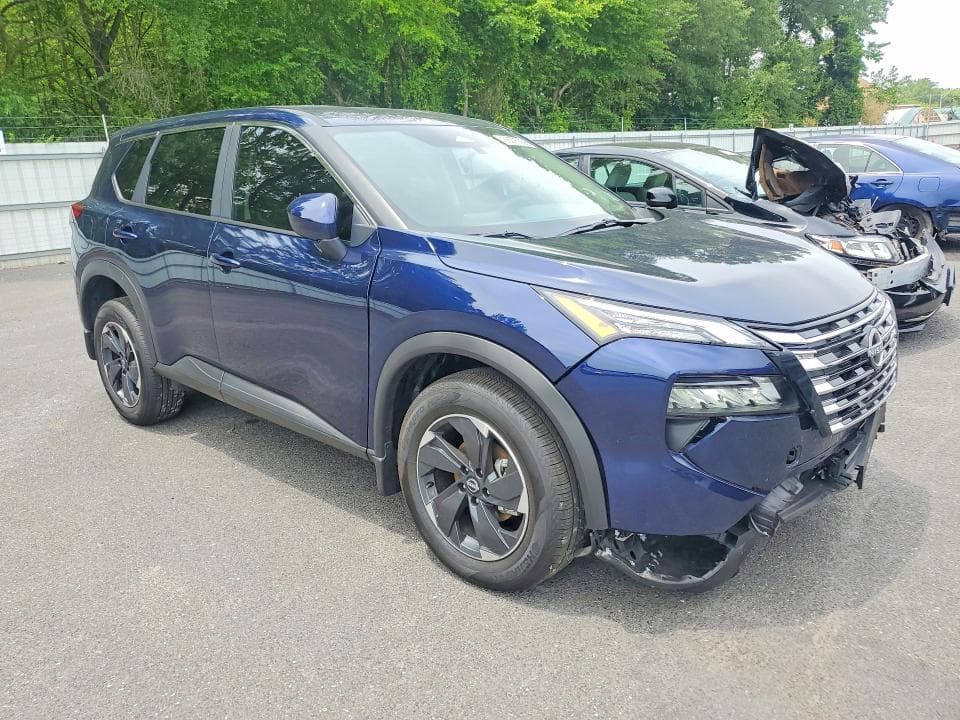 2026 NISSAN ROGUE SV 4