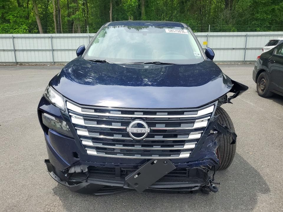 2026 NISSAN ROGUE SV 5