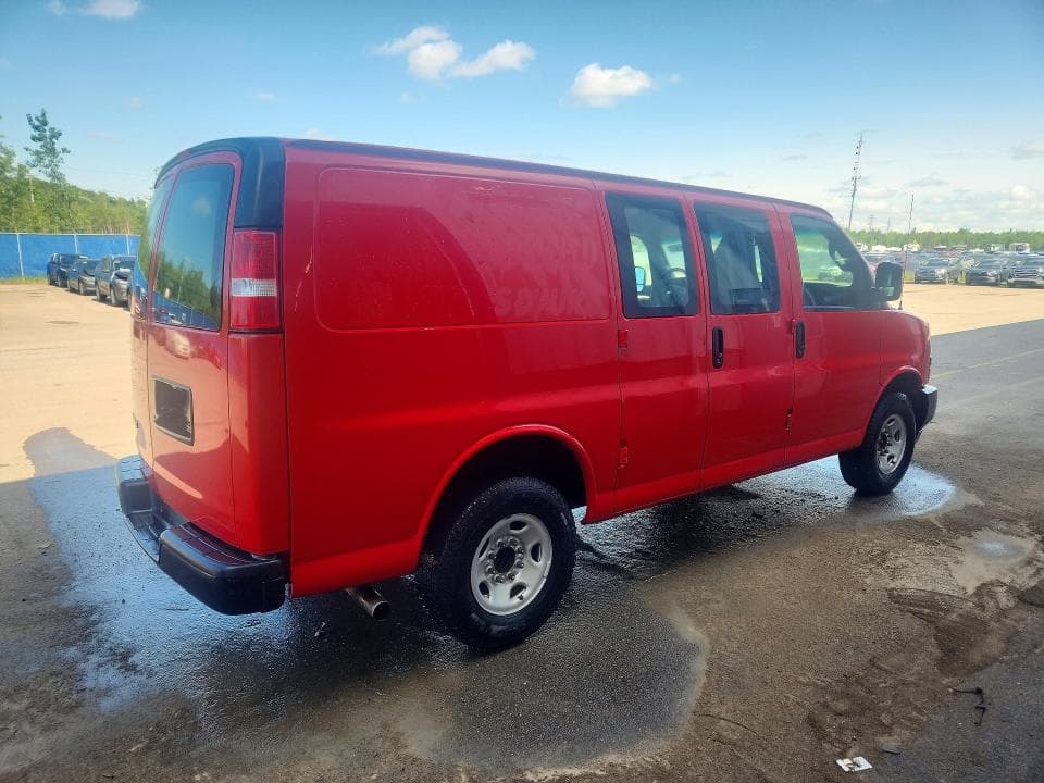 2023 CHEVROLET EXPRESS G2500 3