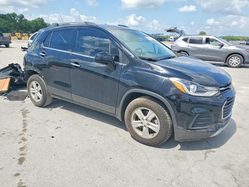 2020 CHEVROLET TRAX 1LT 4