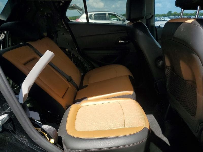 2020 CHEVROLET TRAX 1LT 10