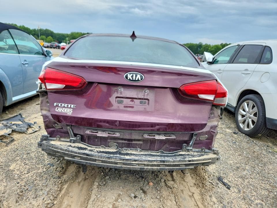 2018 KIA FORTE LX 6