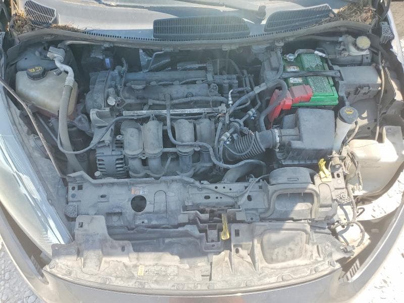2017 FORD FIESTA SE 11