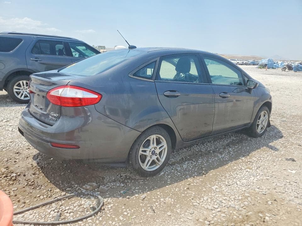 2017 FORD FIESTA SE 3