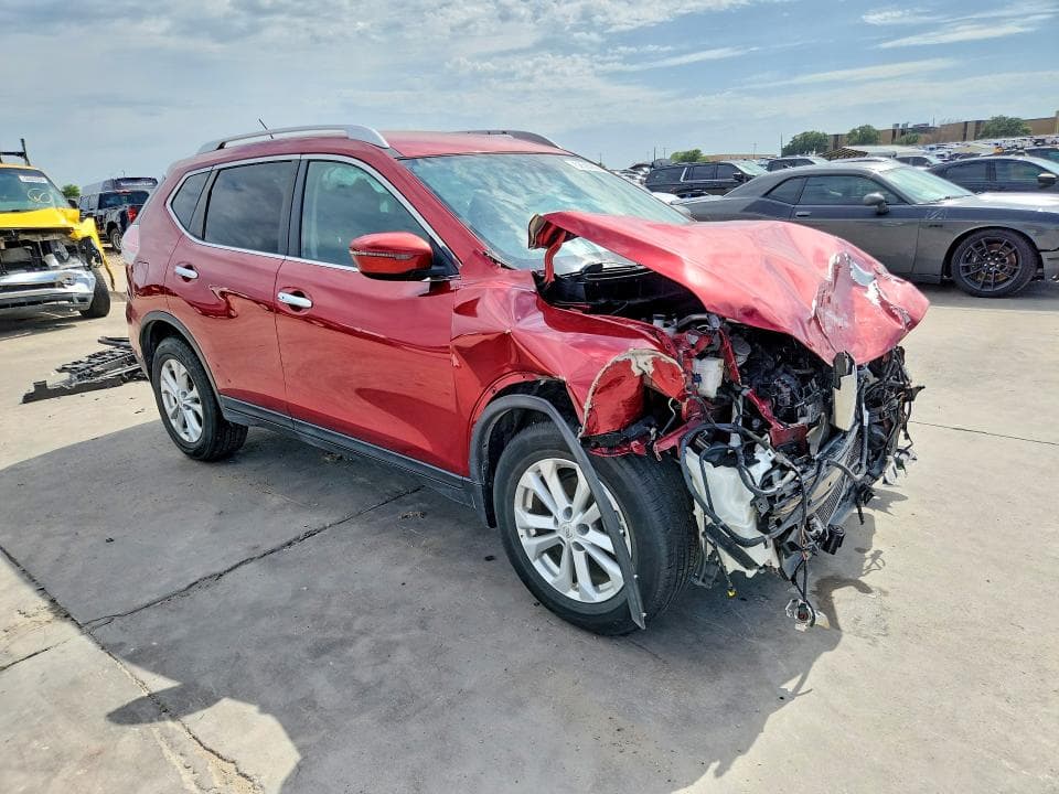 2016 NISSAN ROGUE SV 4