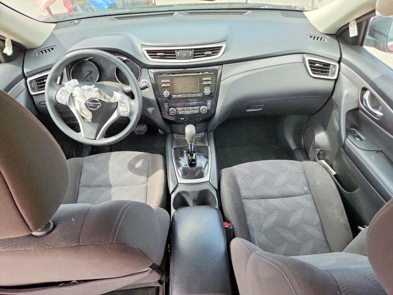 2016 NISSAN ROGUE SV 8