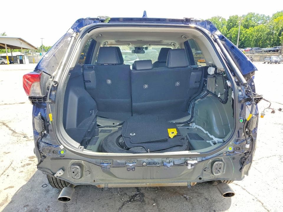 2024 TOYOTA RAV4 XLE PREMIUM 6