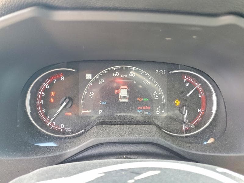 2024 TOYOTA RAV4 XLE PREMIUM 9