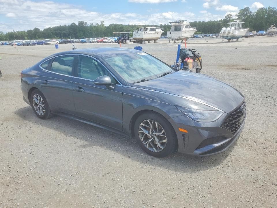 2022 HYUNDAI SONATA SEL 4