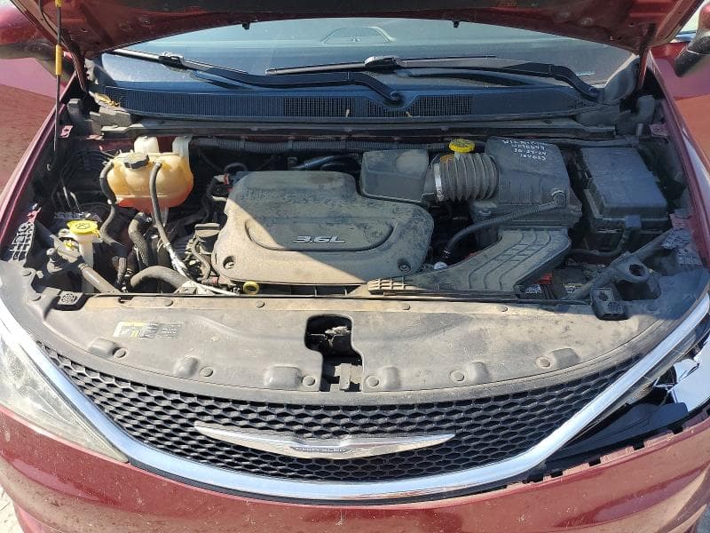 2017 CHRYSLER PACIFICA TOURING 12