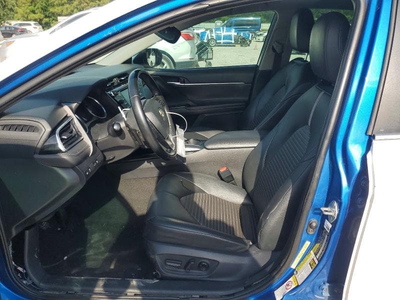 2018 TOYOTA CAMRY SE SE 7