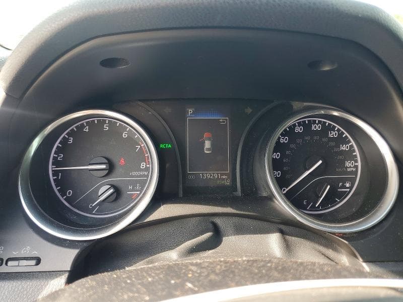 2018 TOYOTA CAMRY SE SE 9