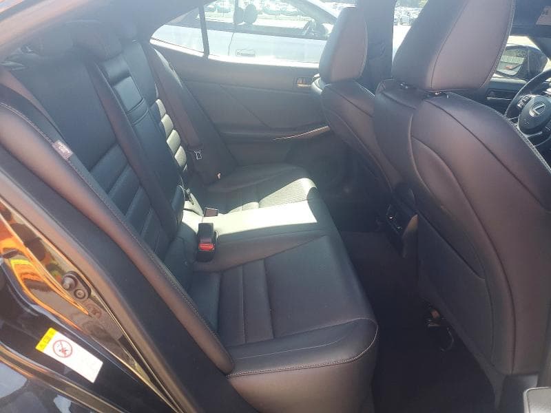 2018 LEXUS IS 300 300 10