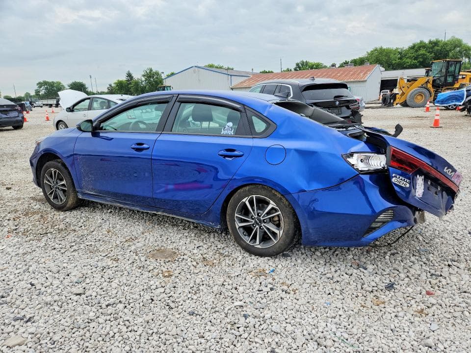 2024 KIA FORTE LXS 2