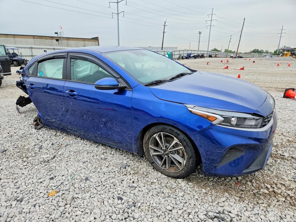 2024 KIA FORTE LXS 4