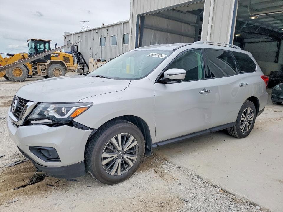 2017 NISSAN PATHFINDER S 1