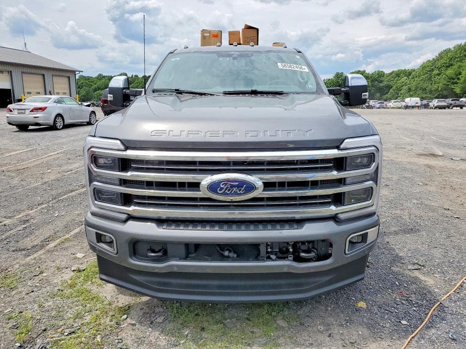 2025 FORD FORD 6