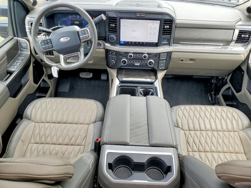 2025 FORD FORD 9