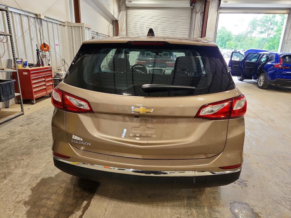 2018 CHEVROLET EQUINOX LS 6