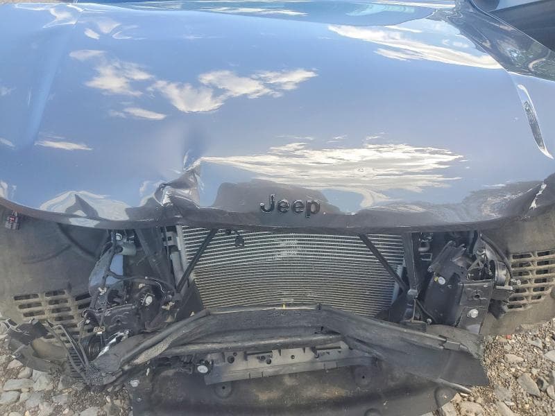 2024 JEEP GRAND CHEROKEE LIMITED 12