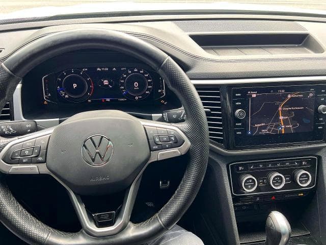 2022 VOLKSWAGEN ATLAS CROSS SPORT SEL R-LINE SEL R-LINE 8