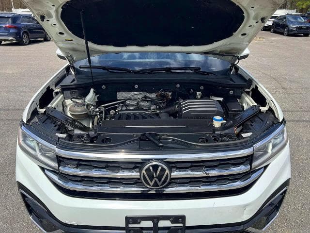 2022 VOLKSWAGEN ATLAS CROSS SPORT SEL R-LINE SEL R-LINE 9